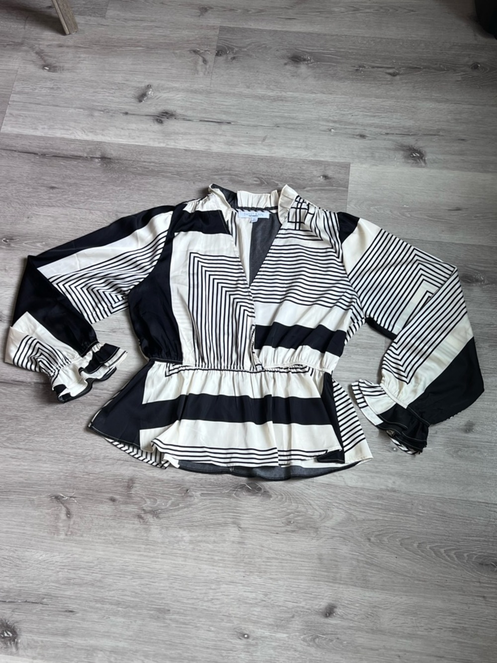 Sweet Rain Black & White Striped V-Neck Peplum Blouse